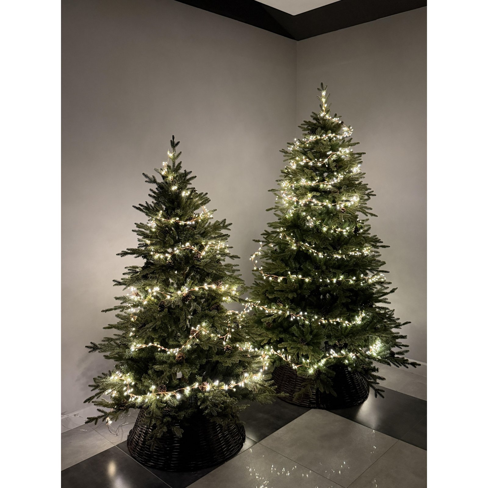 Choinka sztuczna Świerk Norweski 220 cm SAMOROZKŁADAJĄCA